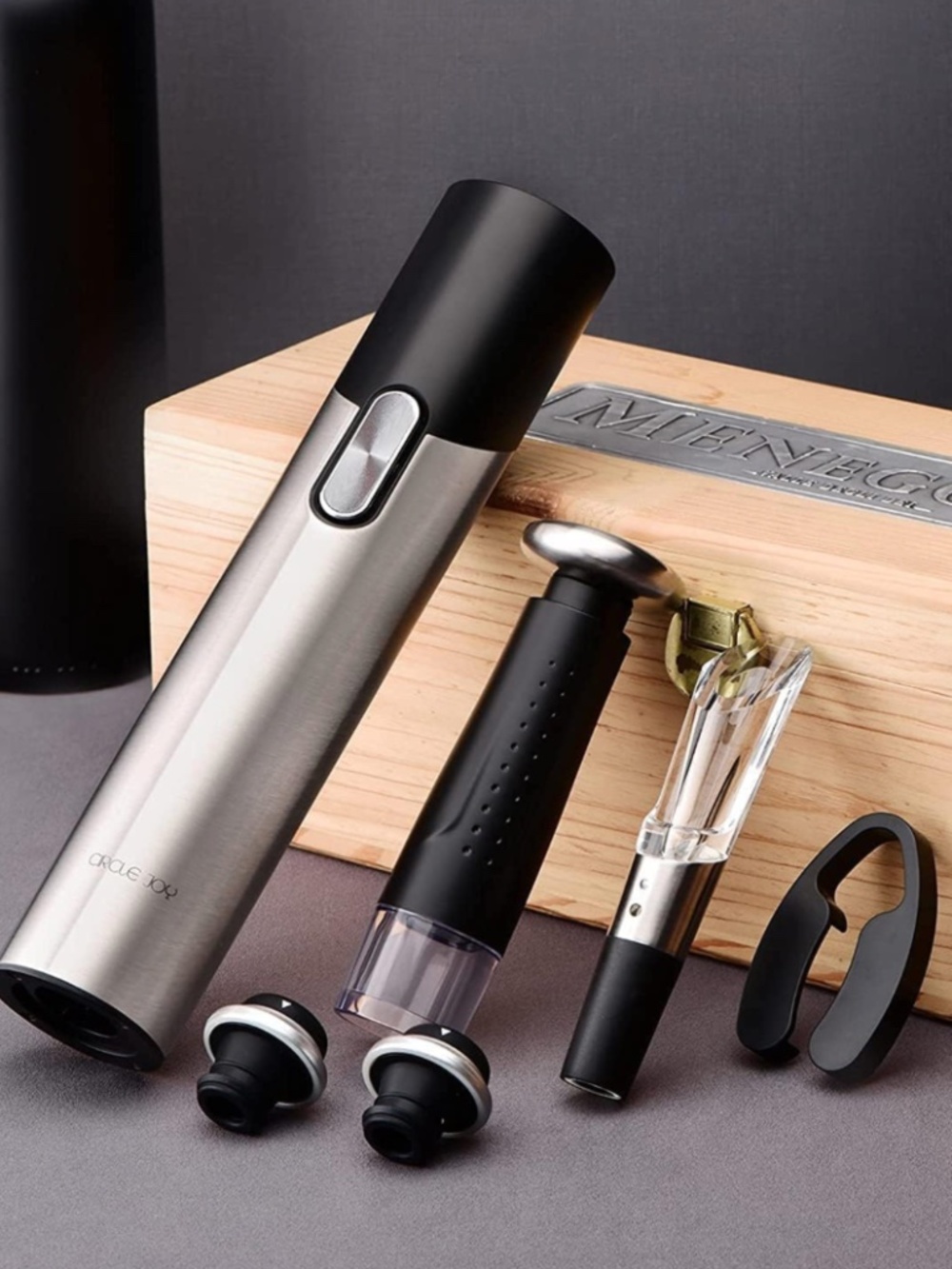 CIRCLE JOY 7-in-1 Electric Wine Opener Set w/ Charging Base | New NWOB